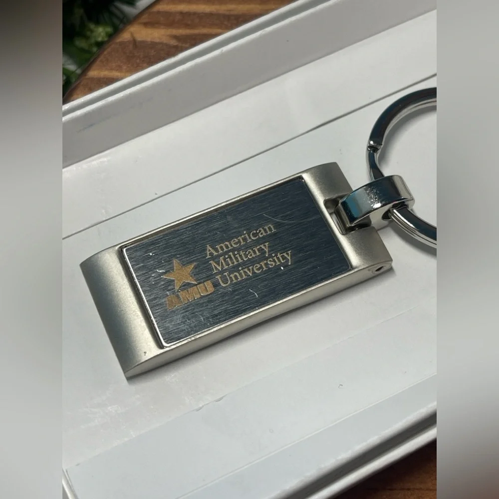 AMU American Military University Metal Keychain – New in Box